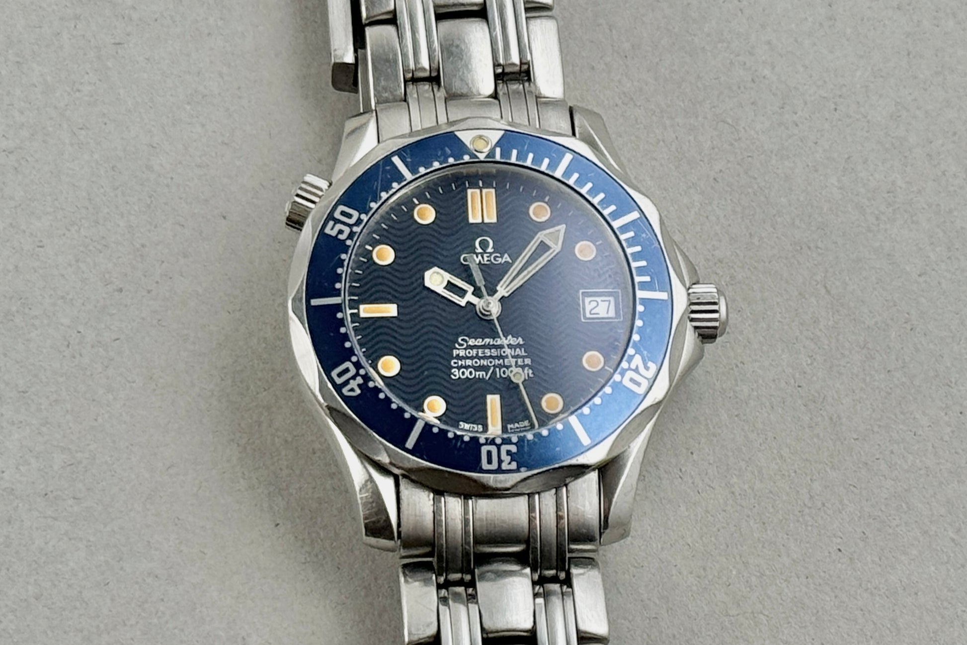 Omega Seamaster 300 Tritium 2551.80.00 lumeville montre vintage