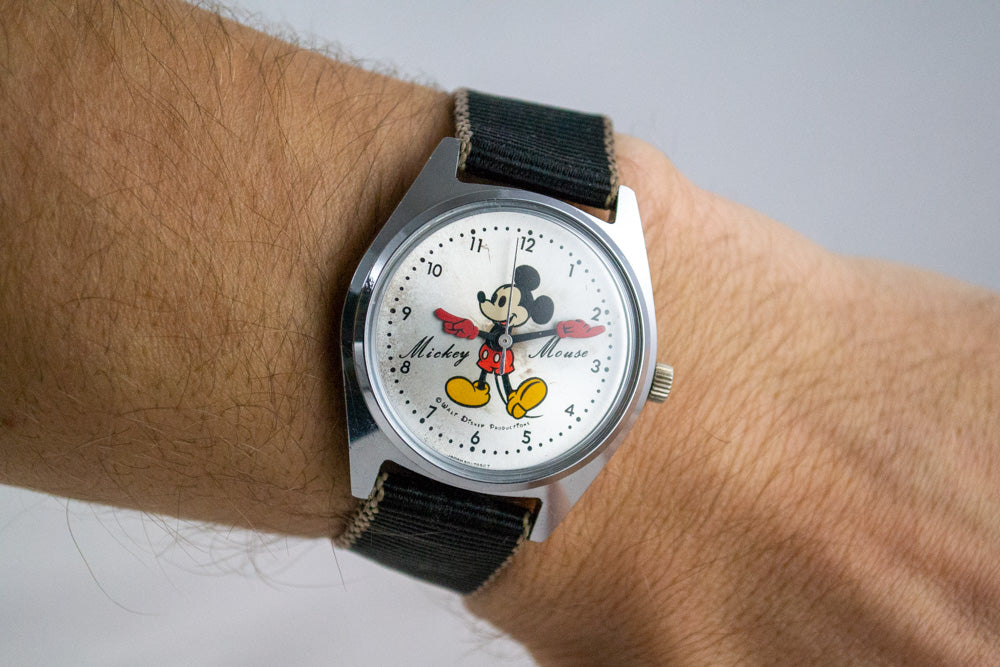 lumeville montre vintage Seiko 5000-7000 mickey mouse walt disney