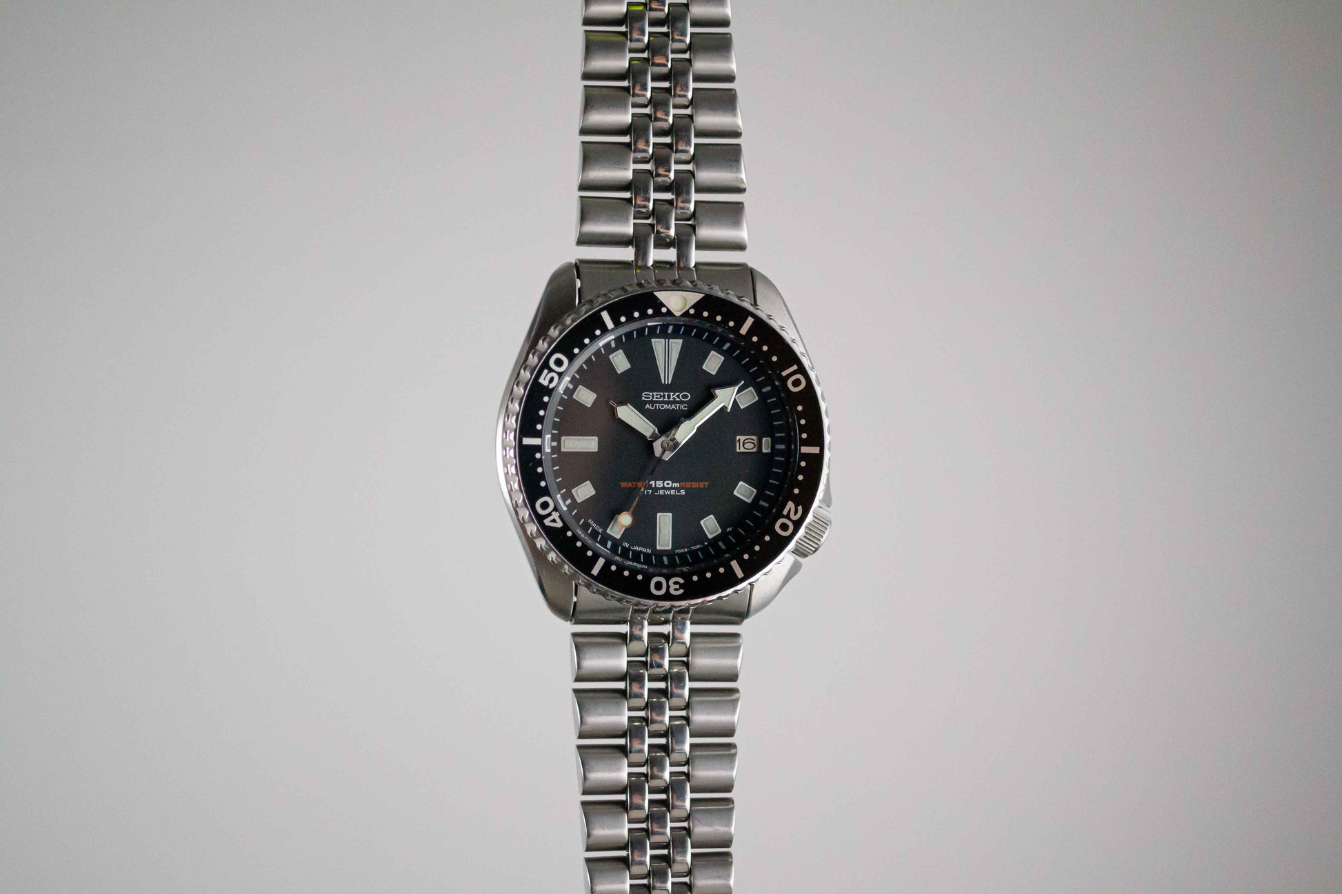 lumeville montre vintage Seiko Diver 7002-7001 JDM patine plongee icone