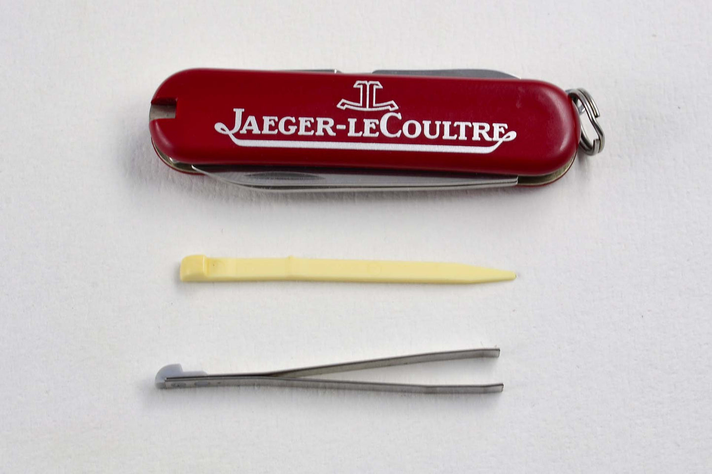 Jaeger LeCoultre Victorinox Couteau de poche suisse multifonction horloger manufacture lumeville