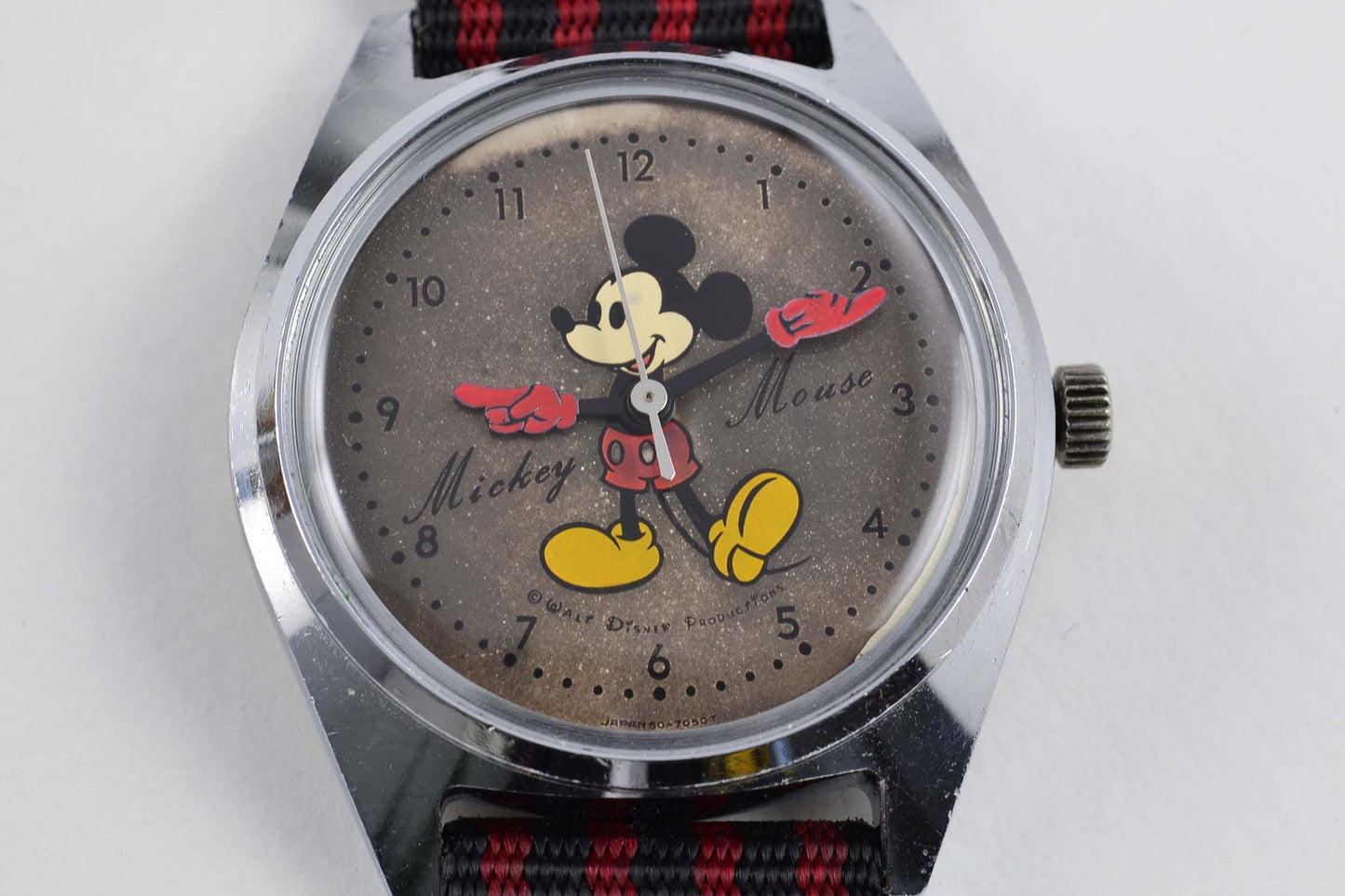 Seiko Mickey Mouse Walt Disney "Patina" circa 1970 - LumeVille
