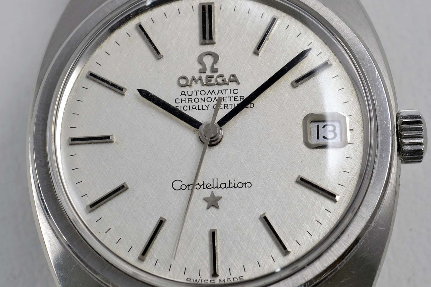 Omega Constellation "C" 168.017 Linen Dial late 1960 - LumeVille