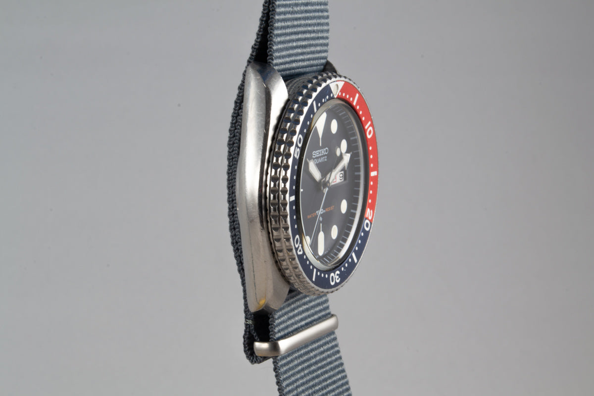 Seiko Diver Pepsi Quartz 7548-700B de 1980 lumeville montre vintage
