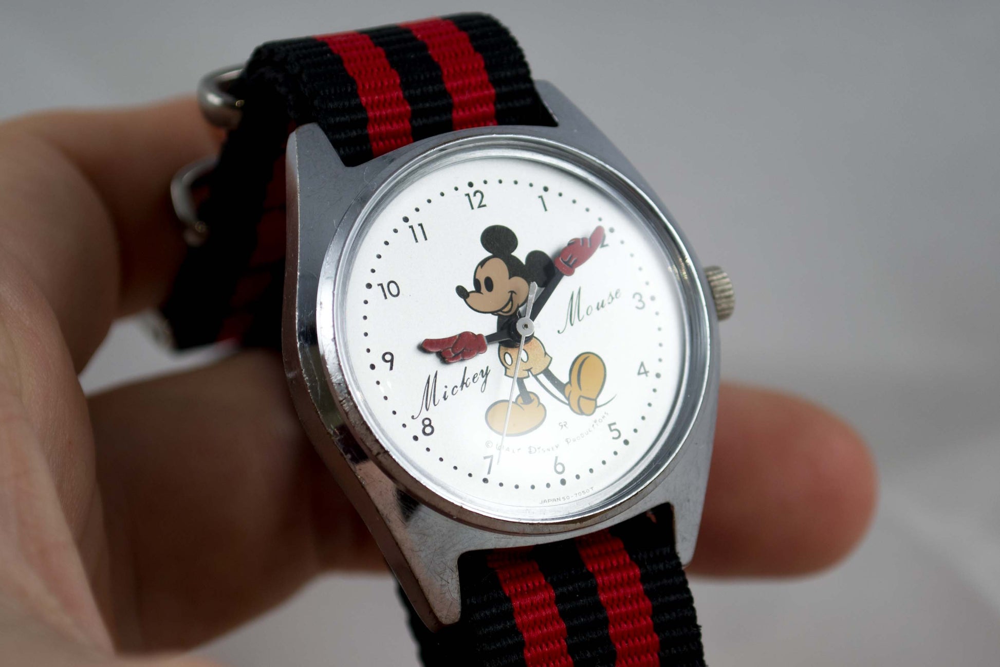 Seiko Mickey Mouse Walt Disney lumeville montre vintage