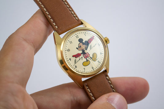 Seiko Mickey Mouse Walt Disney lumeville montre vintage